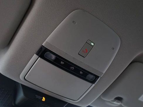 Certified 2023 Nissan Ariya FWD image 17