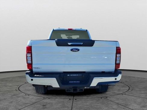 Used 2022 Ford F350 Lariat w/ Lariat Value Package image 5