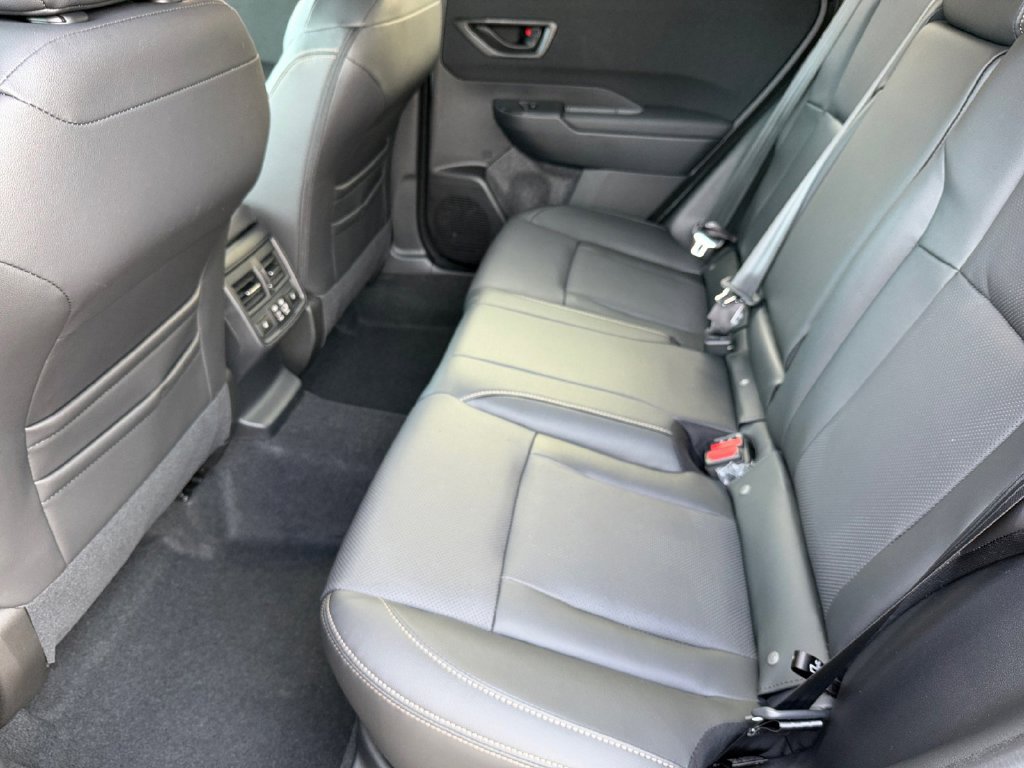 New 2026 Subaru Outback Limited w/ Premium/Limited Package 2 AWD/4WD image 12