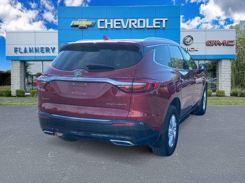 Certified 2018 Buick Enclave Essence FWD image 5