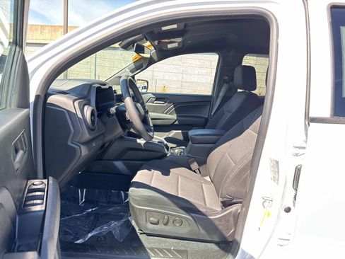 Used 2023 Chevrolet Colorado Trail Boss w/ Technology Package image 20