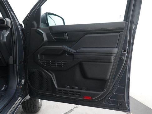 Used 2024 Toyota Tacoma SR RWD image 9