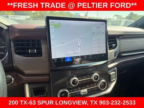 Used 2022 Ford Expedition Max Limited AWD/4WD image 12