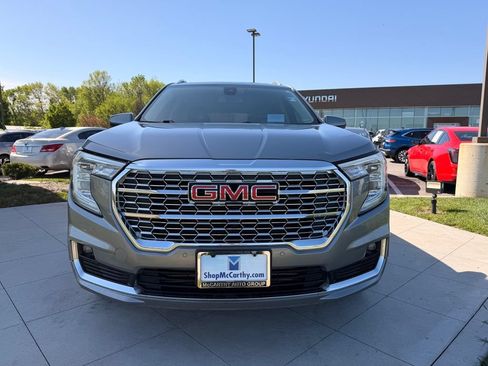 Used 2023 GMC Terrain Denali AWD/4WD image 36