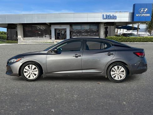 Used 2020 Nissan Sentra S image 5
