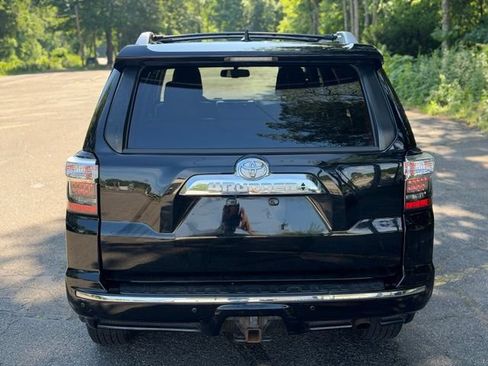 Used 2019 Toyota 4Runner Limited AWD/4WD image 6