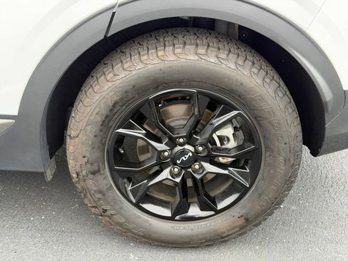Used 2024 Kia Sportage X-Pro AWD/4WD image 33