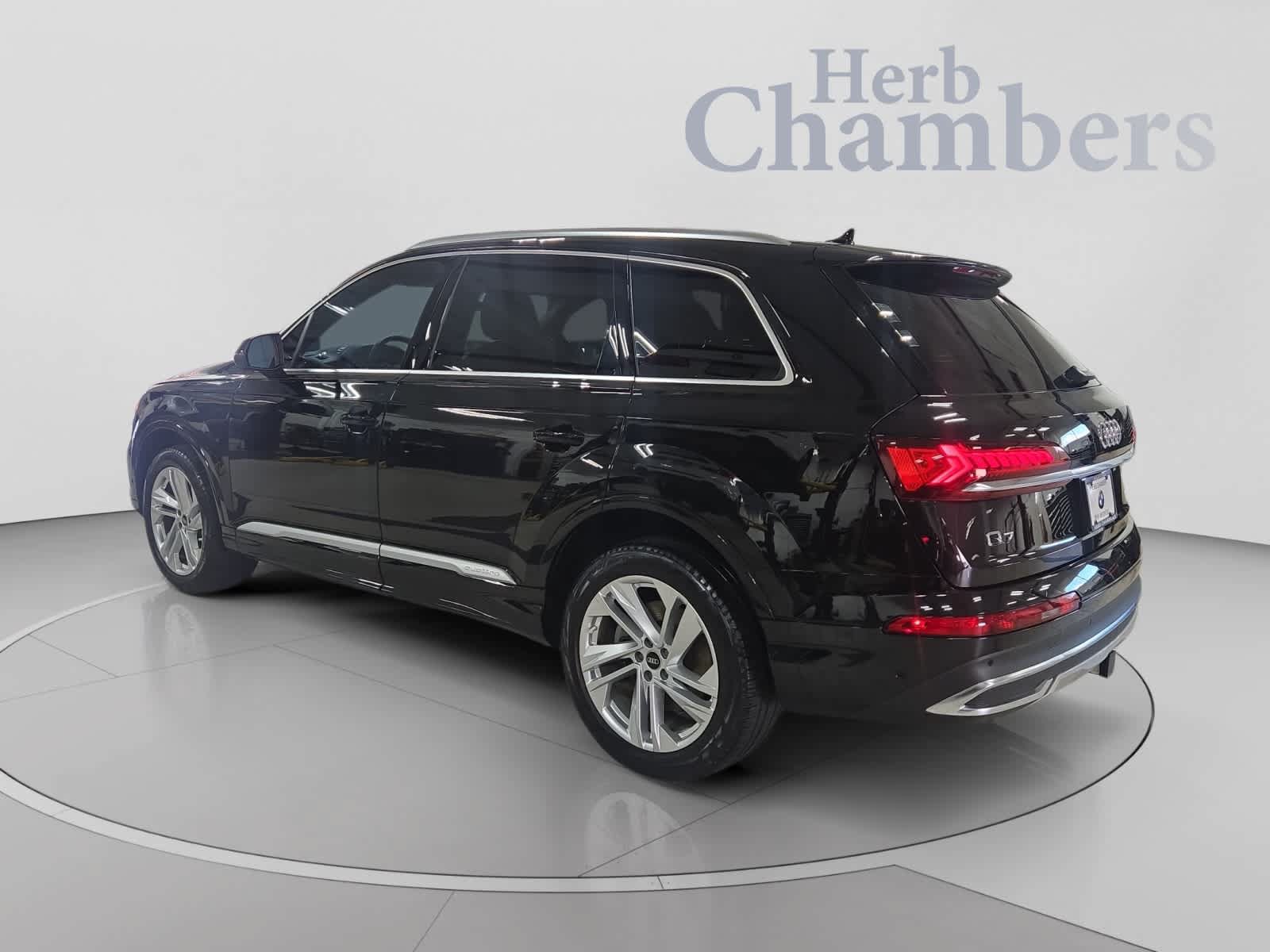Used 2023 Audi Q7 3.0T Premium Plus AWD/4WD image 3