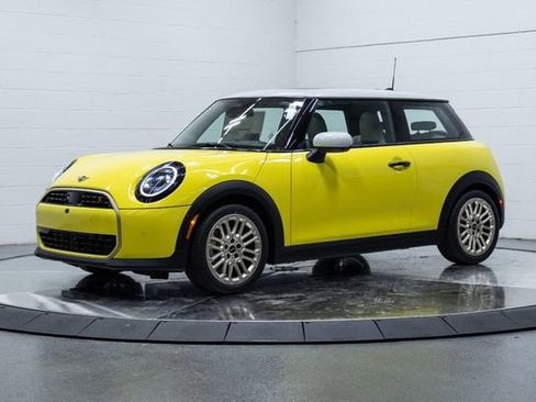 New 2026 MINI Cooper S image 5
