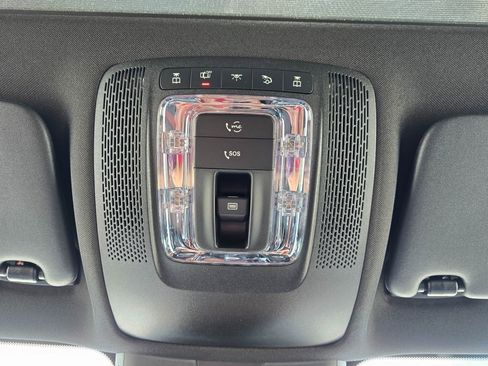 New 2026 Mercedes-Benz GLB 250 4MATIC image 26