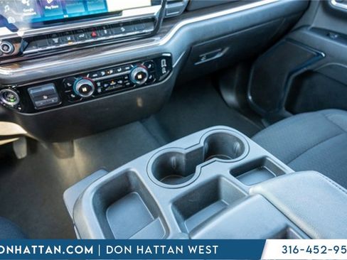 Used 2024 Chevrolet Silverado 2500 LT image 16