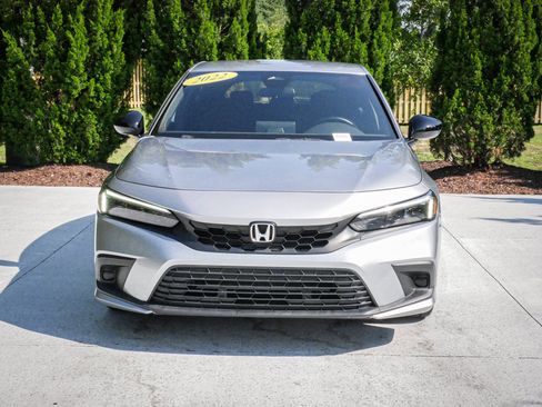 Used 2022 Honda Civic Sport image 3