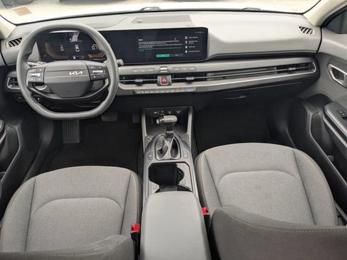 Certified 2025 Kia K4 FWD image 15