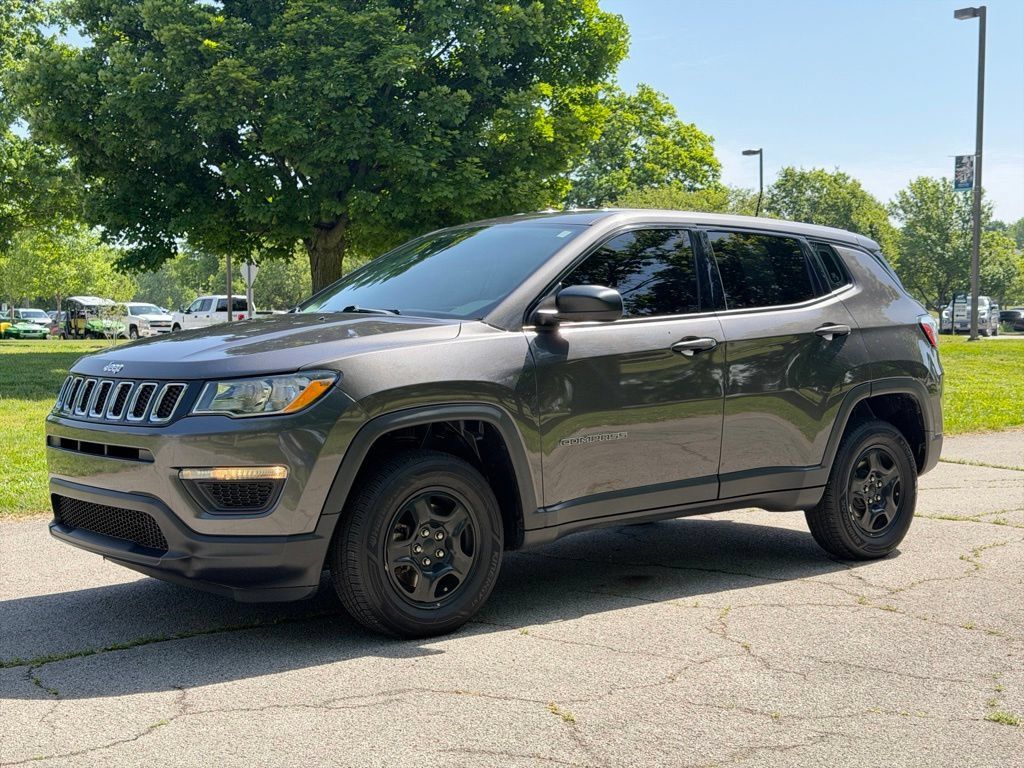 Used 2019 Jeep Compass Sport AWD/4WD image 5
