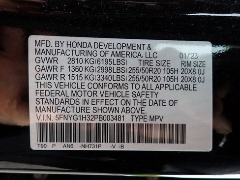 Used 2023 Honda Pilot Sport image 14