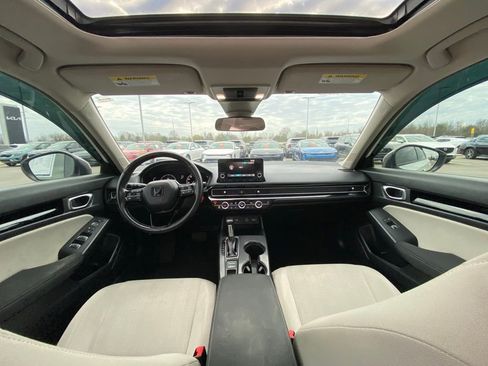 Used 2022 Honda Civic EX image 24