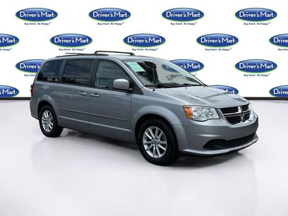 Used 2015 Dodge Grand Caravan SXT w/ UConnect Hands-Free Group