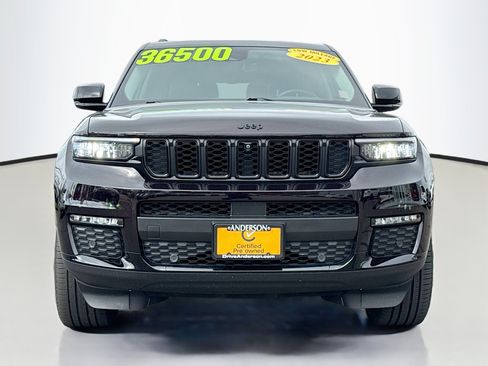 Used 2023 Jeep Grand Cherokee L Limited w/ Luxury Tech Group II AWD/4WD image 17