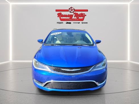 Used 2017 Chrysler 200 Limited Platinum FWD image 8
