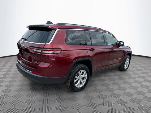 Used 2023 Jeep Grand Cherokee L Limited AWD/4WD image 6