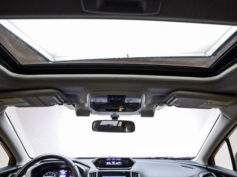 Used 2023 Subaru Crosstrek 2.0i Premium image 17