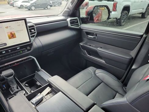 Used 2025 Toyota Tundra Platinum image 23