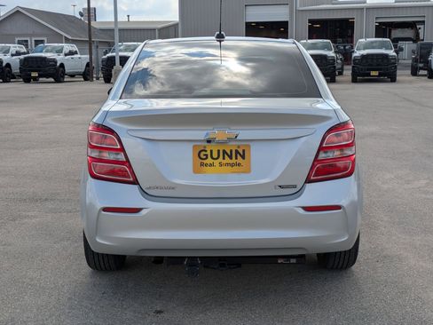 Used 2020 Chevrolet Sonic Premier image 4