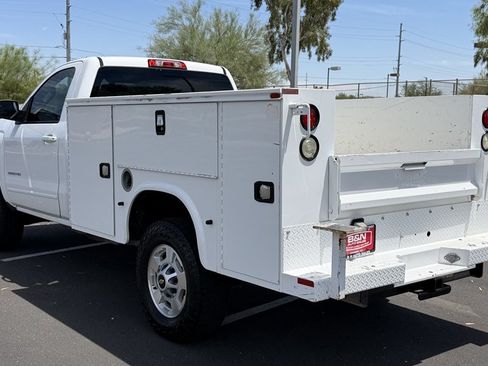 Used 2016 Chevrolet Silverado 2500 LT RWD image 3