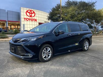 Certified 2024 Toyota Sienna XLE w/ XLE Plus Package