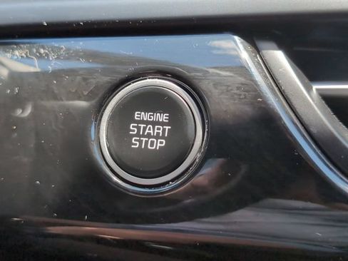 Used 2025 Kia Seltos S FWD image 21