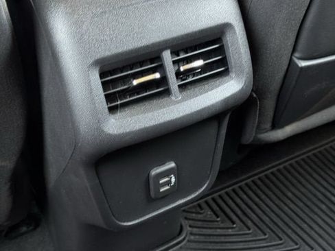 Used 2020 GMC Terrain SLE w/ Elevation Edition FWD image 30