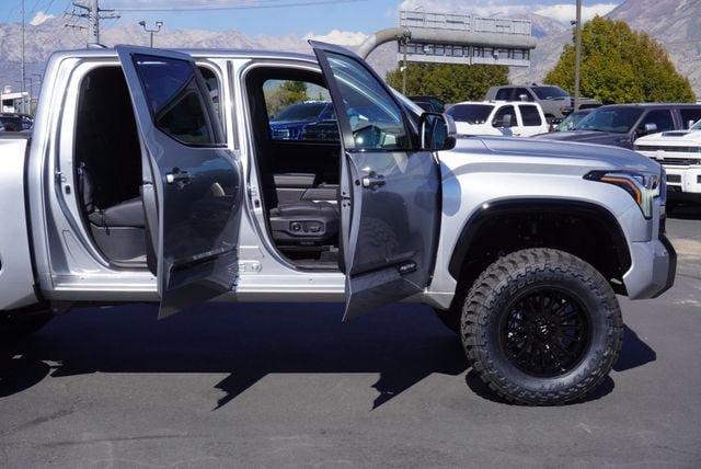 Used 2026 Toyota Tundra Platinum AWD/4WD image 25