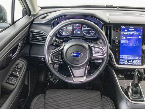 Used 2025 Subaru Outback Premium w/ Popular Package #1A image 30