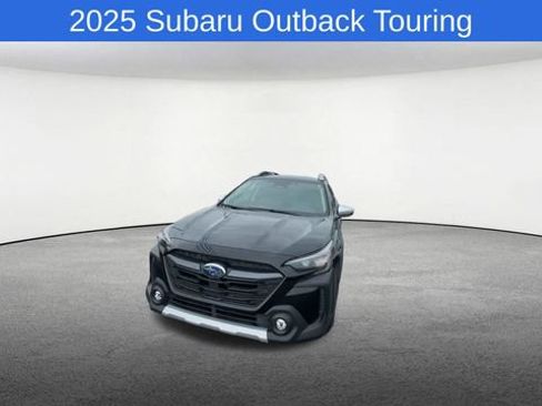 Certified 2025 Subaru Outback Touring AWD/4WD image 4