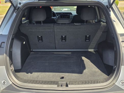 Used 2025 GMC Terrain Elevation AWD/4WD image 10