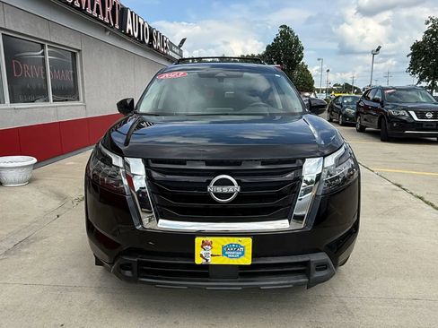 Used 2023 Nissan Pathfinder SV w/ SV Premium Package AWD/4WD image 6
