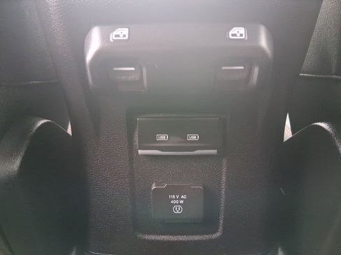 Used 2021 Jeep Gladiator Rubicon w/ Dual Top Group AWD/4WD image 18