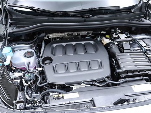 New 2026 Volkswagen Tiguan SE image 66