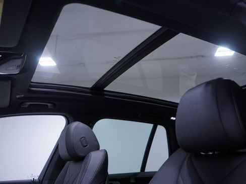 New 2026 BMW X5 sDrive40i w/ M Sport Package image 8