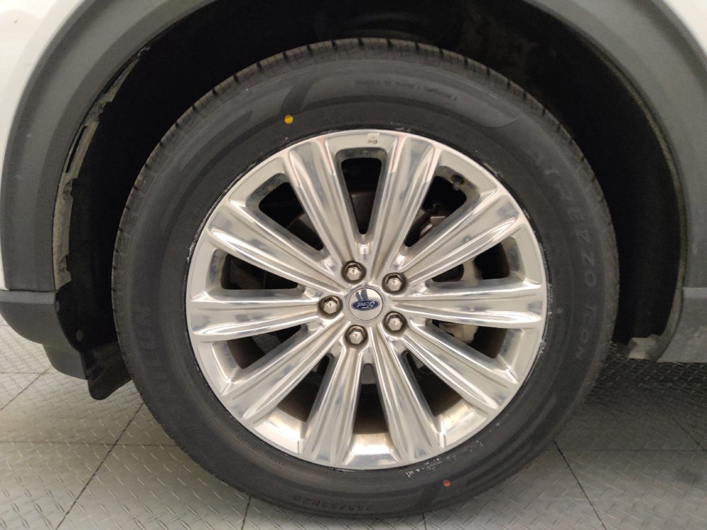 Used 2022 Ford Explorer Limited w/ Equipment Group 301A RWD image 31
