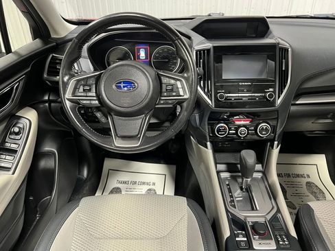 Used 2024 Subaru Forester Premium image 4