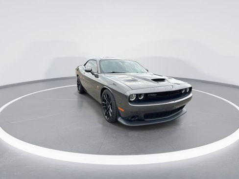 Used 2021 Dodge Challenger R/T Scat Pack w/ Dynamics Package image 2