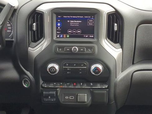 Used 2024 GMC Sierra 1500 Pro image 18