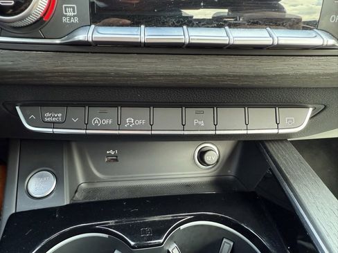 Used 2024 Audi A4 2.0T Premium Plus image 13