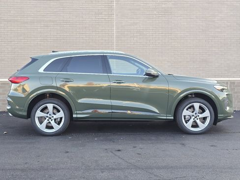 New 2025 Audi Q5 Prestige image 27