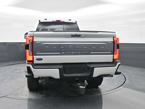 Used 2024 Ford F250 Platinum image 6