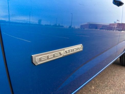 Used 2022 GMC Canyon Elevation image 10