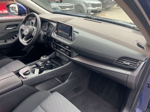 Certified 2023 Nissan Rogue SV image 21