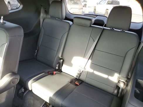 Used 2025 Buick Enclave Preferred w/ Trailering Package, 5000 lbs. image 31