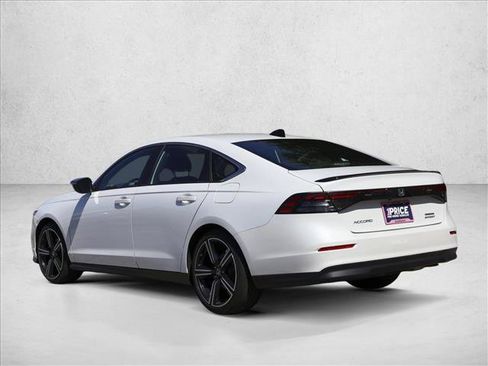 Used 2023 Honda Accord Sport image 7